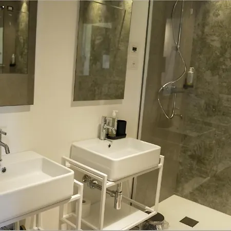 Affittacamere Casa Neda Affitacamere