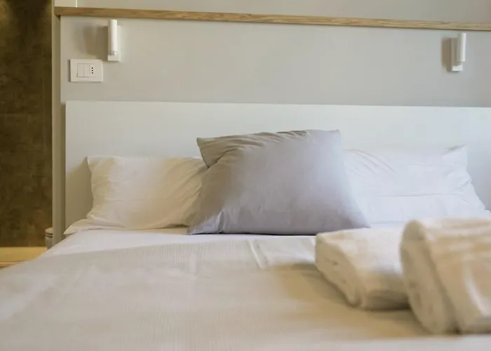 Casa Neda Affitacamere ゲストハウス